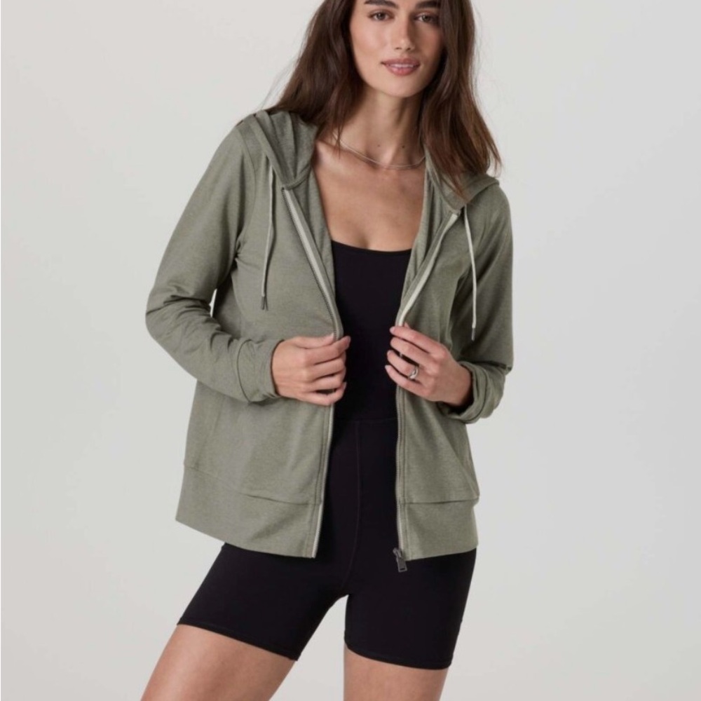 Vuori Halo performance Zip-Up Hoodie